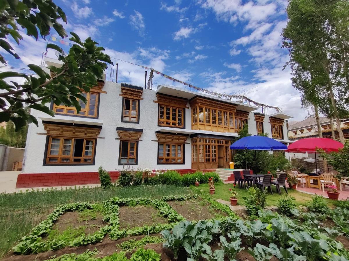 Jig Gyas Guest House 列城 外观 照片