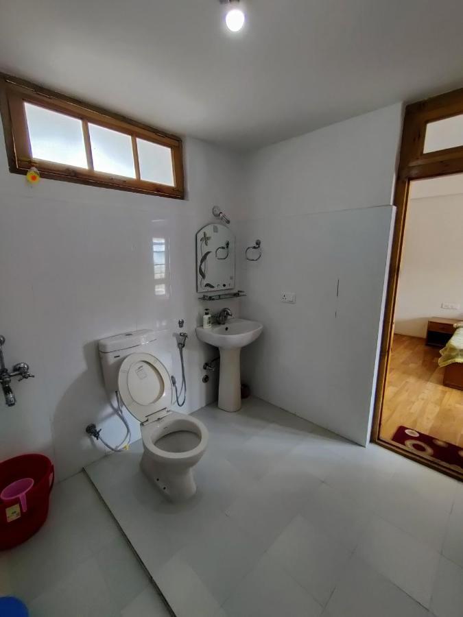 Jig Gyas Guest House 列城 外观 照片