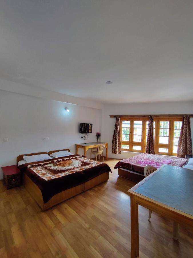 Jig Gyas Guest House 列城 外观 照片