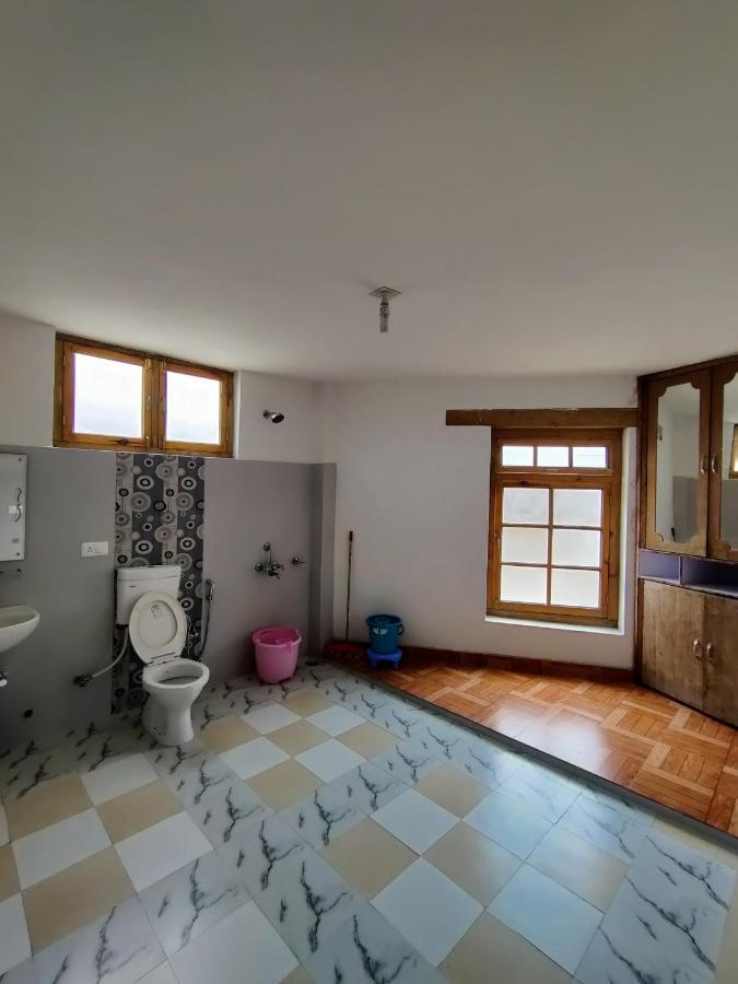 Jig Gyas Guest House 列城 外观 照片